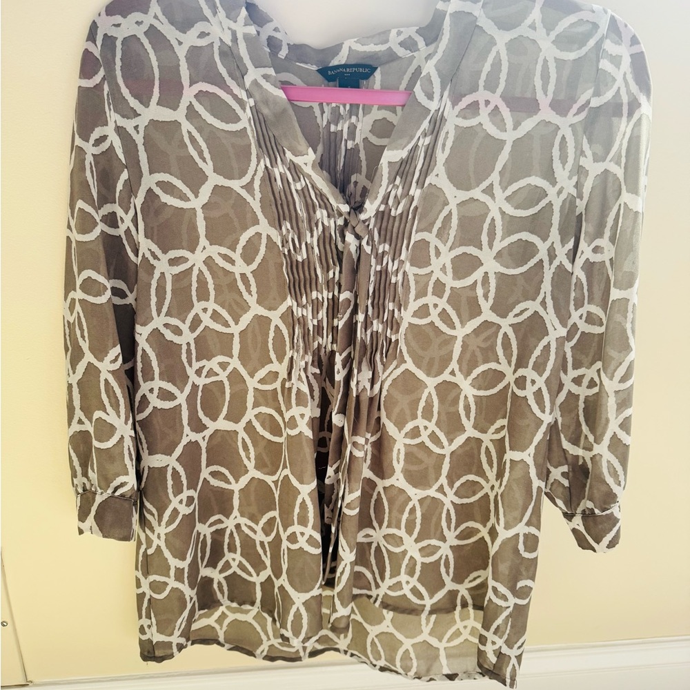 Banana Republic Tan and Brown 3/4 Sleeve Tie Front Blouse